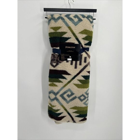NWT Pendleton Jewel Tones Multicolor Sherpa Throw Fleece Blanket Southwest Aztec - Picture 4 of 7